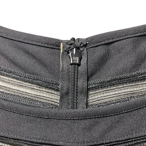 Tadashi Shoji Sleeveless Mesh Stripe Jersey Dress Fit & Flare Black - Size Small - Picture 6 of 11